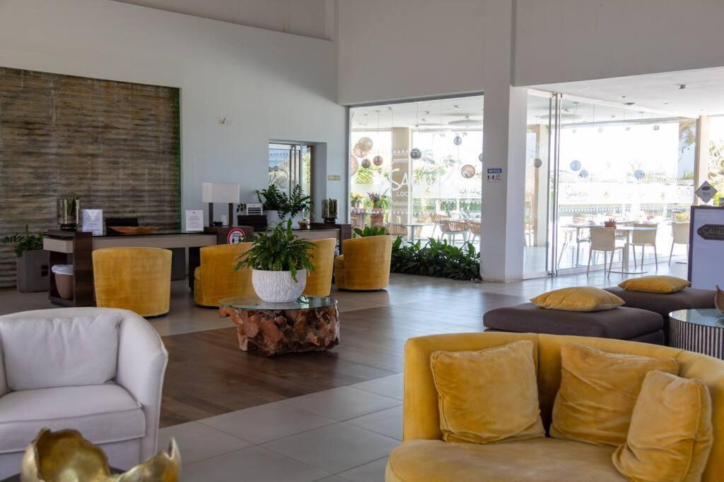 New! Cozy 1 Bedroom Condo- Gold Coast, Noord Aruba Palm Beach Exterior foto
