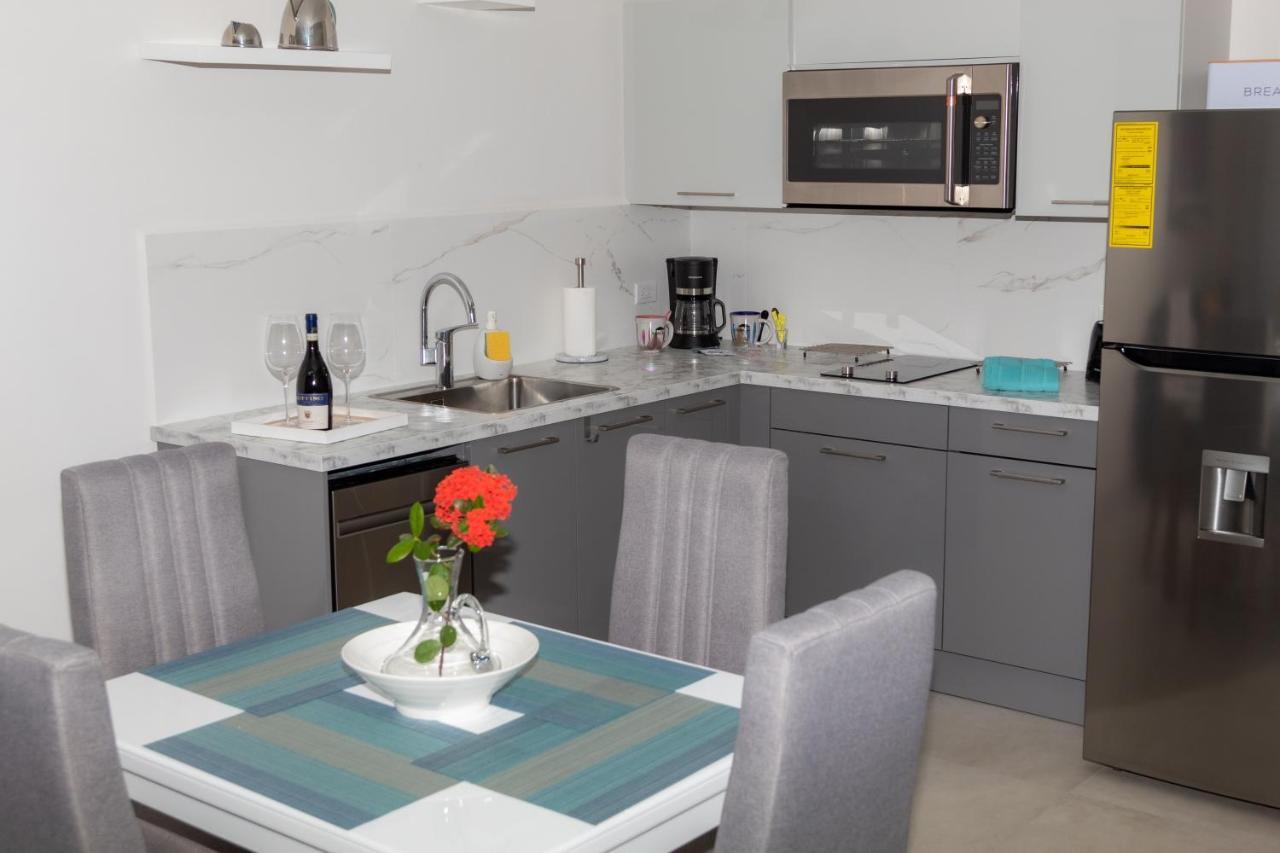 New! Cozy 1 Bedroom Condo- Gold Coast, Noord Aruba Palm Beach Exterior foto